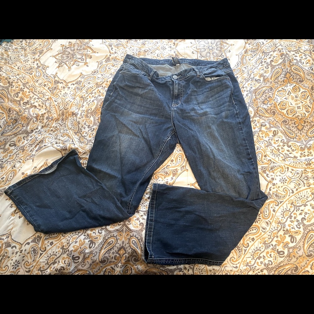 Lane Bryant Mid rise boot cut jeans size 18 short